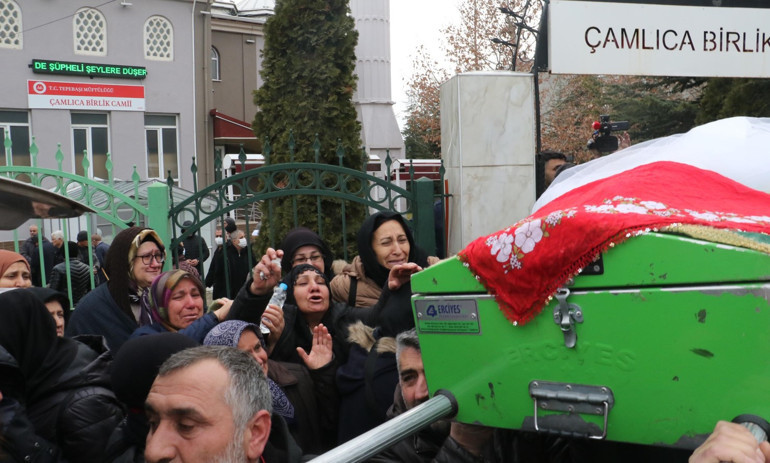 25 yaşındaki Tuğçe evinin önünde öldürülmüştü Annesinin feryadı yürekleri dağladı