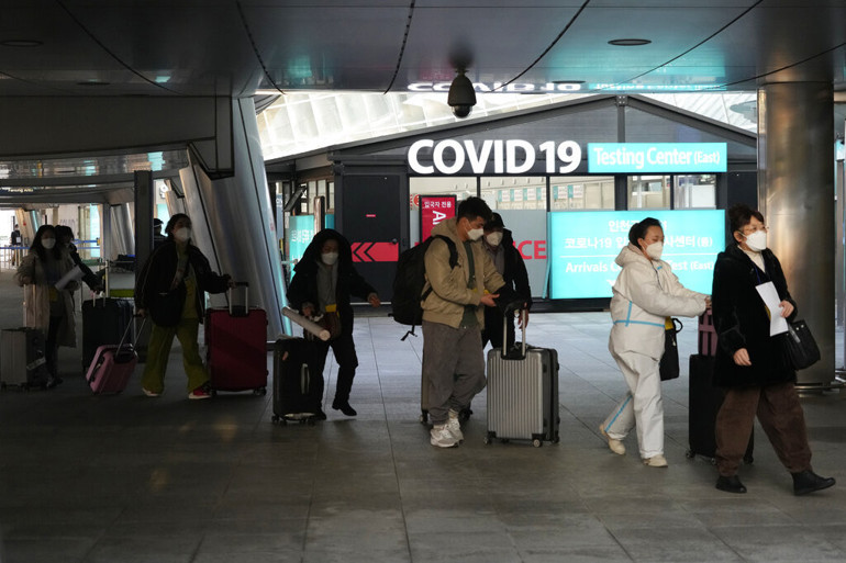 Çin’de koronavirüs vakaları 900 milyona ulaştı 2 milyar seyahat yolda...