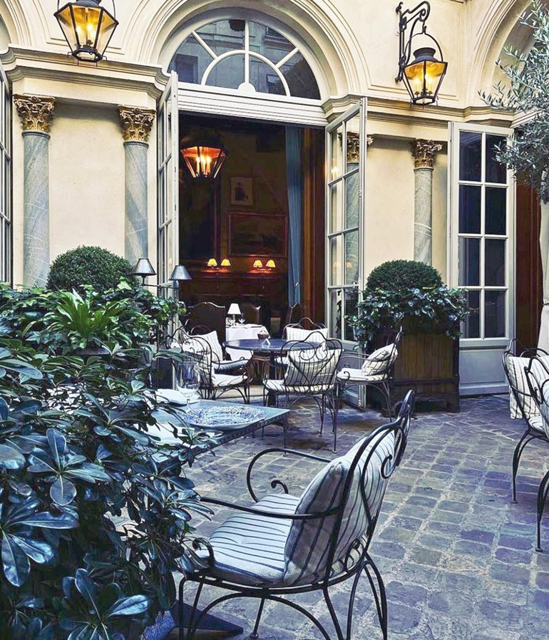 Âşıklar şehri Paris’i keşfetmek bir şenliktir