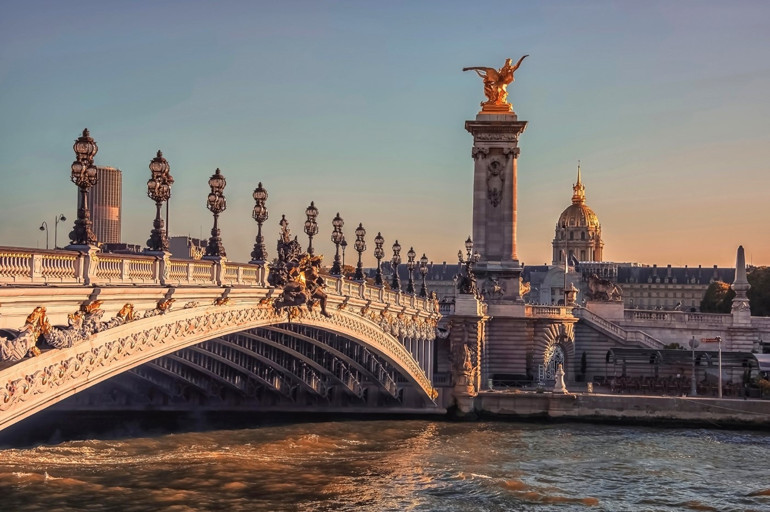 Âşıklar şehri Paris’i keşfetmek bir şenliktir