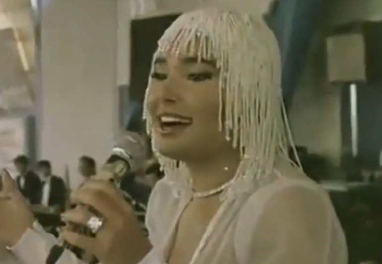 Bülent Ersoyu kızdıran paylaşım... Taklit etmem edilirim