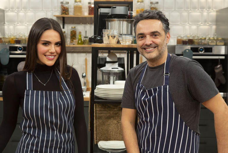 Özgü Kaya ve Arda Türkmen’den Set Ekstra ’ya çok özel açıklamalar…