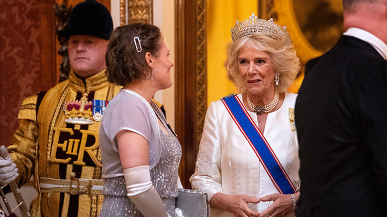 Kraliyet ailesinde gelin - kaynana çekişmesi: Konsort Kraliçe Camilla Kate Middleton’ın ailesine hizmetçi muamelesi yapmış