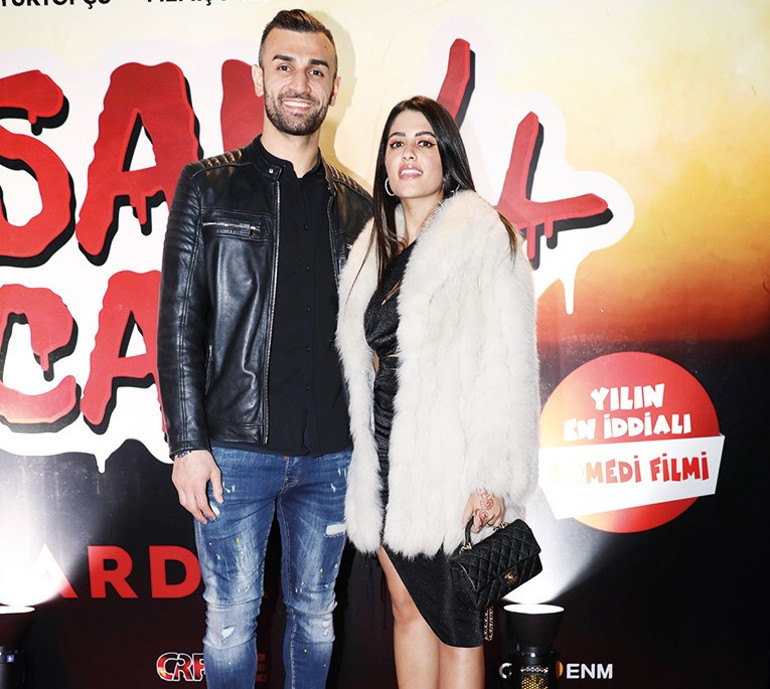 Kutsal Damacana 4ün galasına ünlü akını... Herkes oradaydı