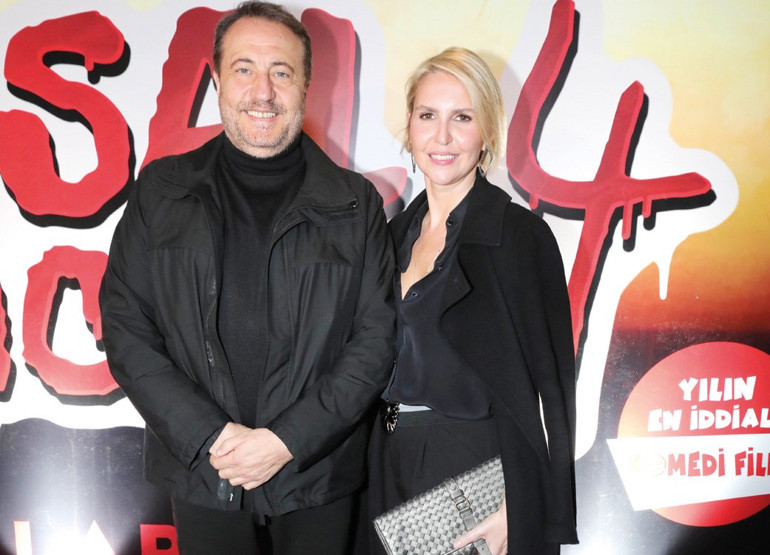 Kutsal Damacana 4ün galasına ünlü akını... Herkes oradaydı