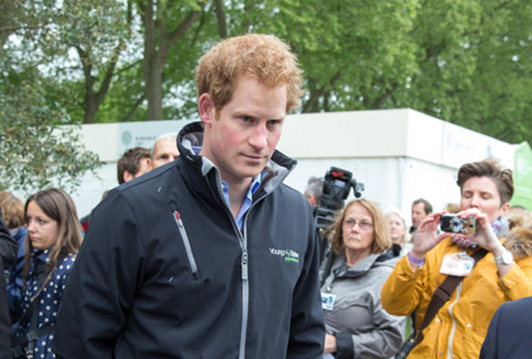 Harry, evlenmek için Kraliçeden izin istedi, aldığı yanıt şoke etti: Mecbur musun