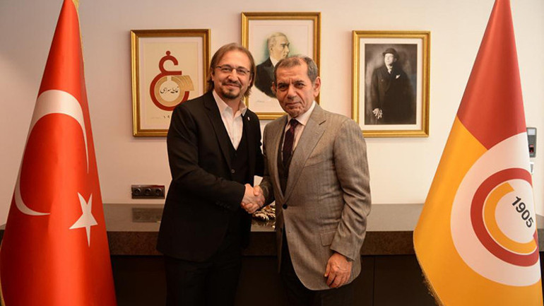 Okan Buruk ve Ayhan Akman, Galatasaray Kulübü üyesi oldu