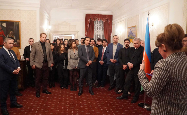 Londra’da ‘20 Ocak Katliamı’ şehitleri anıldı