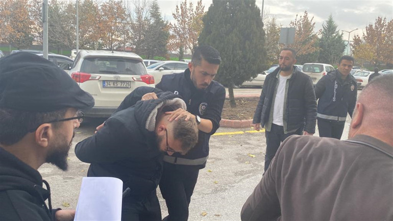 Konyada köpeğin kürekle öldürülmesinde sanıklara verilen cezayı az bulan savcılıktan itiraz