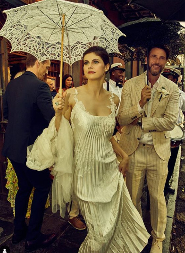 Tanışmaları romantik filmlerdeki gibi oldu: Düğünleri peri masalına benziyordu