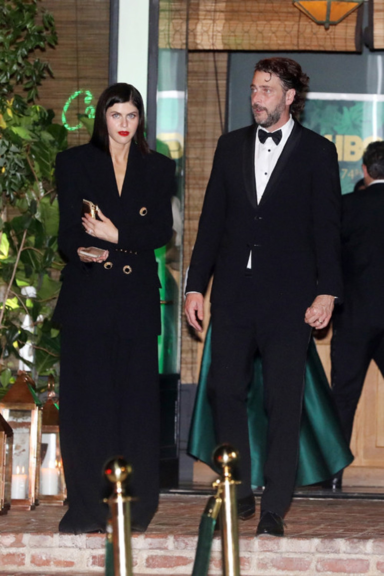 Tanışmaları romantik filmlerdeki gibi oldu: Düğünleri peri masalına benziyordu