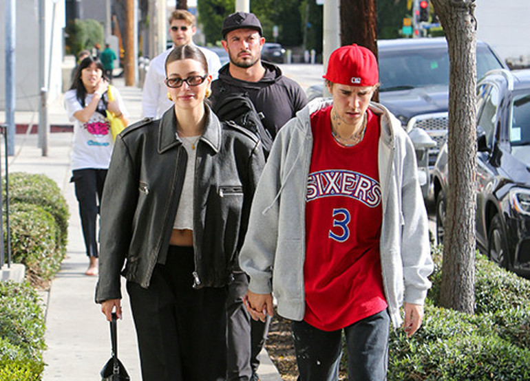 Justin Bieber müzik haklarını 200 milyon dolara sattı, karısını kutlama yemeğine götürdü