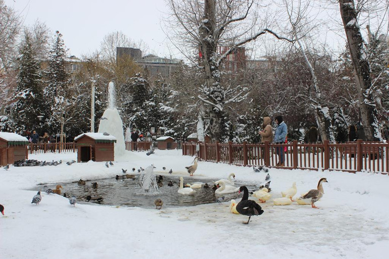 Mevsim aynı manzara farklı