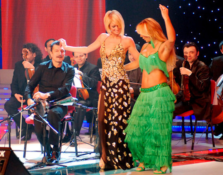 Özel görüntüleri skandal olmuştu, ağlayarak hapse bile girdi: Sonunda başkasının doğurduğu bebek hayatını değiştirdi