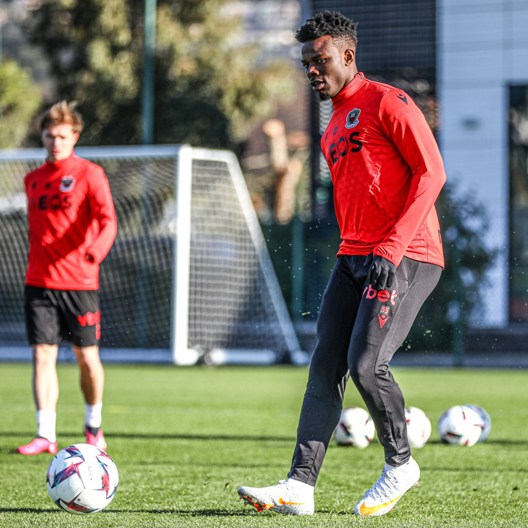 Youssouf Ndayishimiyenin rekor ayrılığı sonrası eski hocaları anlattı Yönetim şaşırmıştı, G.Saraya alın demiştim