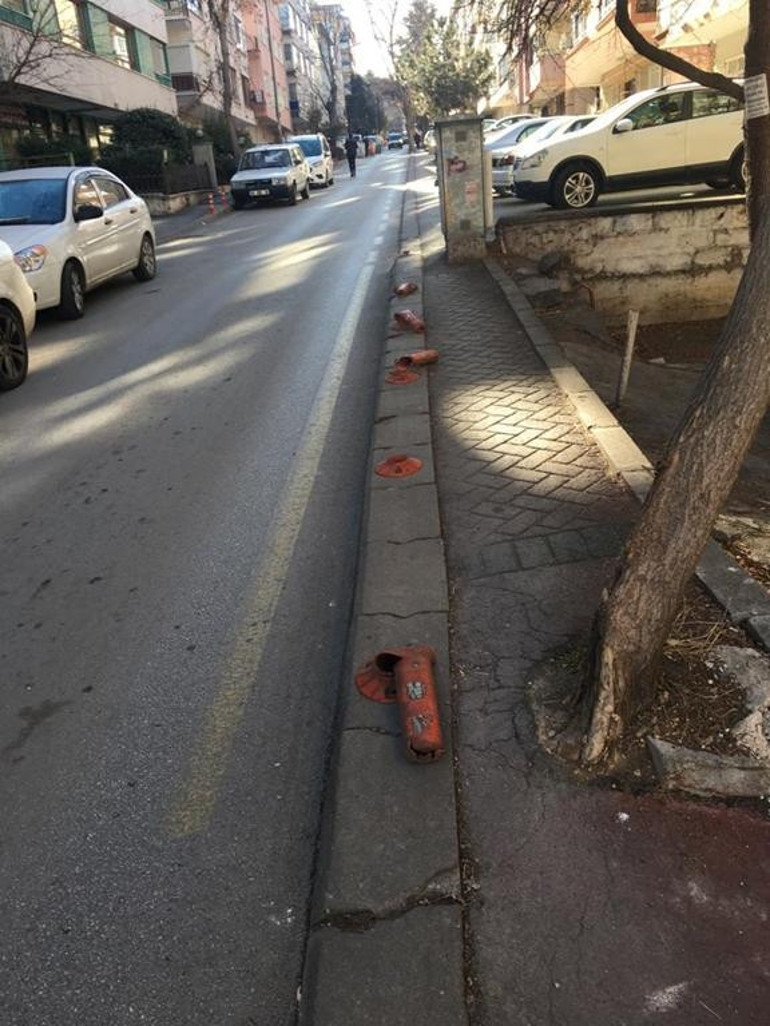 Tarihi evler artık bir bir dökülüyor