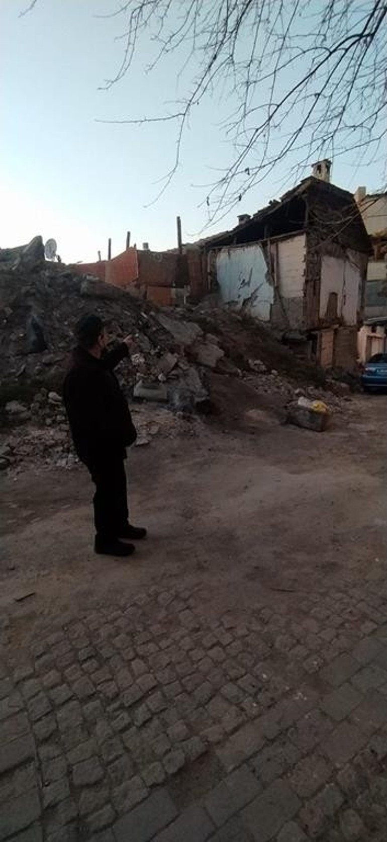 Tarihi evler artık bir bir dökülüyor