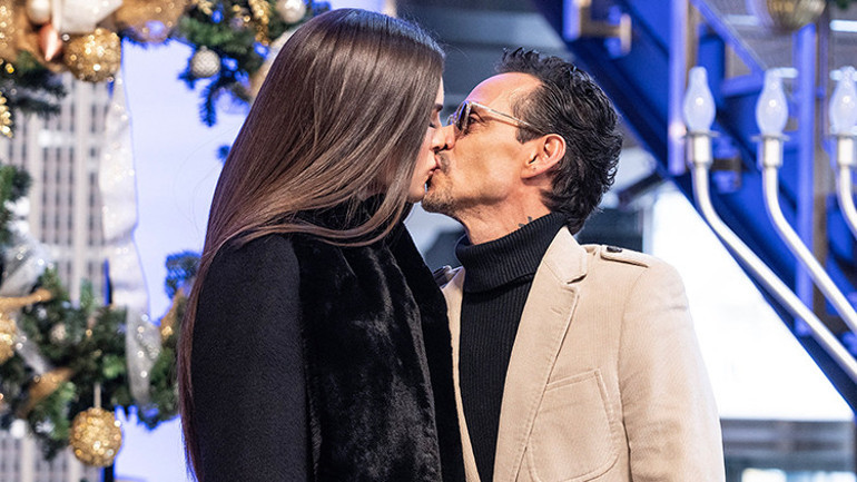 Gönlünü kendinden 31 yaş küçük güzele kaptırmıştı... Marc Anthonynin görkemli düğününe gelmeyen isimler dikkat çekti