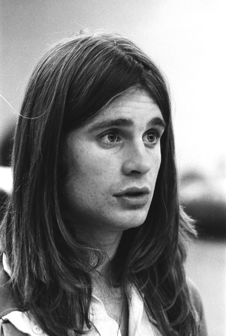 Efsane müzisyen üzücü haberi kendisi duyurdu: Böyle biteceğini hayâl bile edemezdim