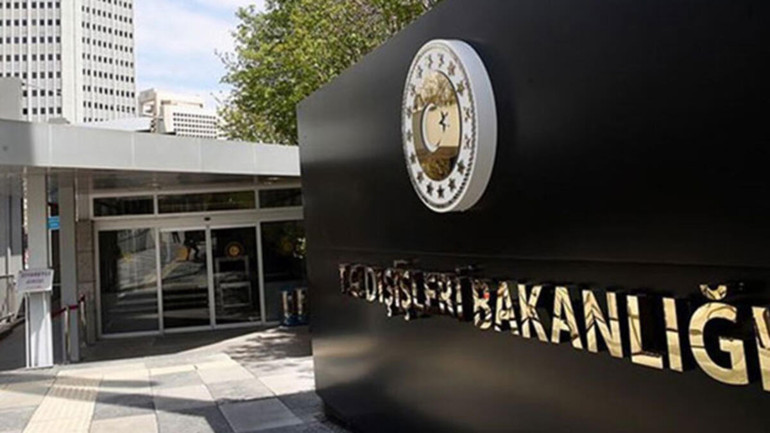 Bakan Çavuşoğlu açıkladı... Türkiye uyardı, Norveç geri adım attı