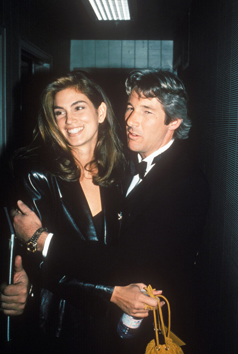 Ünlü modelden şaşırtan sözler: Kızım benim eski saçlarımı çaldı