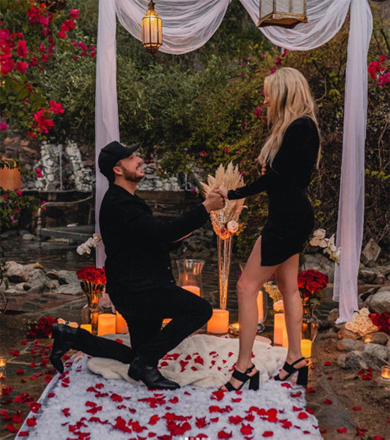 Ünlü oyuncu kızını evlendirdi: Babamı görünce ağlamaya başladım