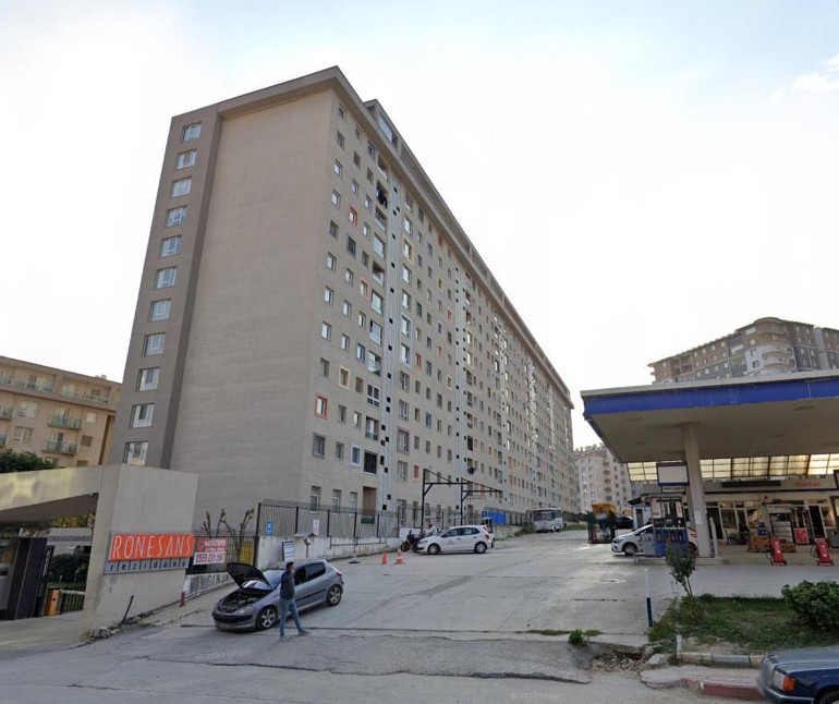 Son dakika... Depremde yıkılan Rönesans Rezidansın müteahhidi yurt dışına kaçarken yakalandı