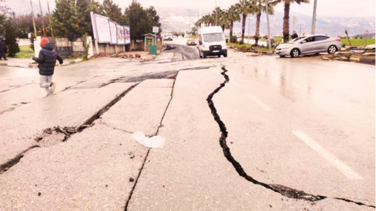 Prof. Dr. Naci Görür anlattı: Depremler azalmayacak veya yok olmayacak’, o zaman...