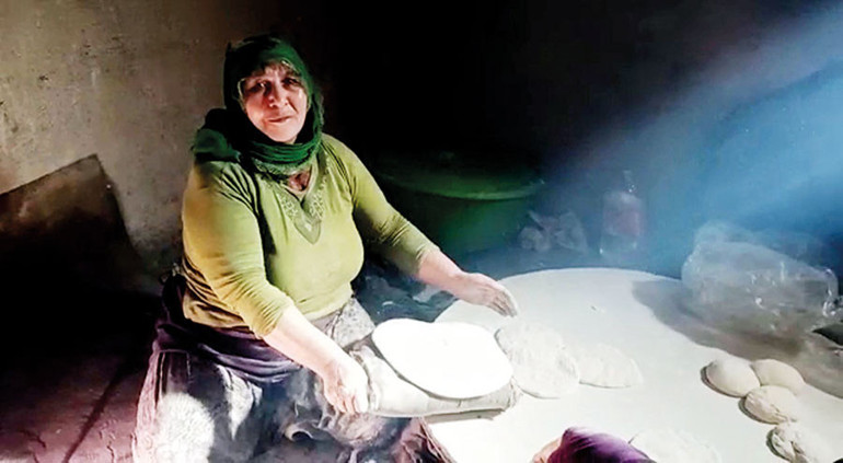 Milli mücadele ruhu ayakta... Bir millet topyekûn yaralarını sarıyor