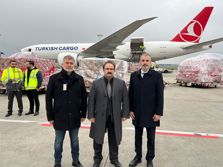 Almanya’dan yardımlar devam ediyor