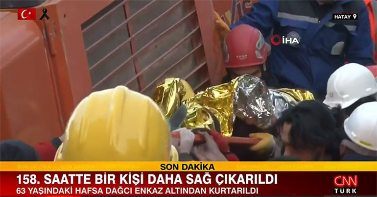 Depremde 9. gün... Umut dolu bekleyiş ve sevinç gözyaşları: Peş peşe mucize haberleri...