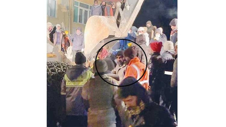 Ünlülerden desteğe devam