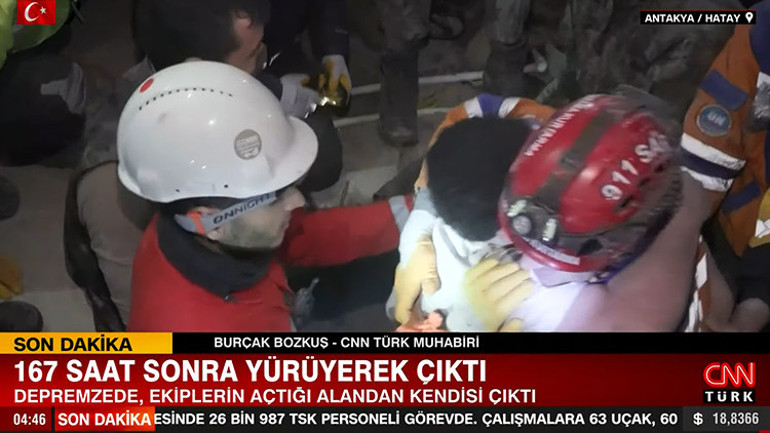 Depremde 9. gün... Umut dolu bekleyiş ve sevinç gözyaşları: Peş peşe mucize haberleri...