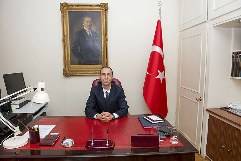 Gönüllü İngiliz paramedikler yardım için Kahramanmaraş’ta