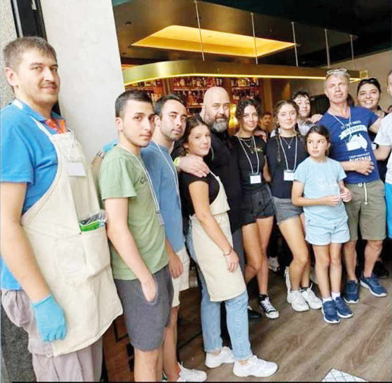 Yaraları hep birlikte saracağız