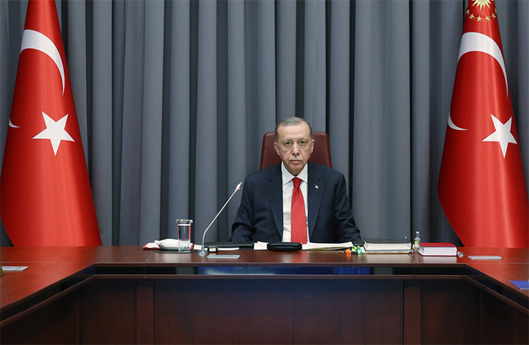 Son dakika... Deprem felaketinde onuncu gün... Arama-kurtarma ve enkaz kaldırma çalışmaları sürüyor... Deprem bölgesinden dakika dakika anlık bilgiler