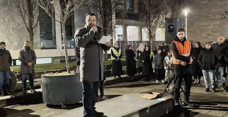 Kornmarkt’ta depremzedeler için dua edildi