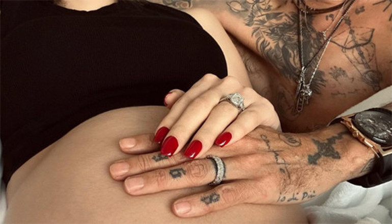 Düğünden iki hafta sonra bebek haberi geldi