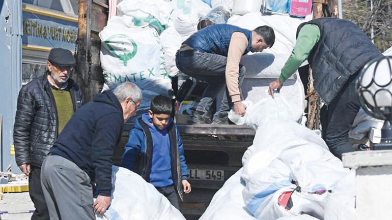 Fırsatçılara geçit yok: Emlakçılar deprem sonrası fahiş zam yapanlara aracılık etmeyecek