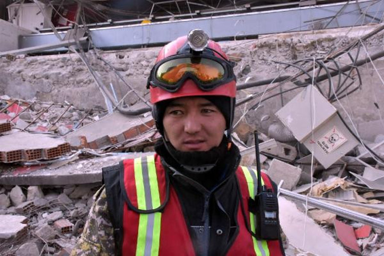 Son dakika... Hatayda 13. günde mucize kurtuluş: 2 kişi daha enkazdan çıkarıldı