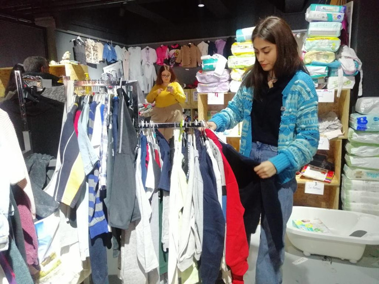 AKK çocuklar için de seferber