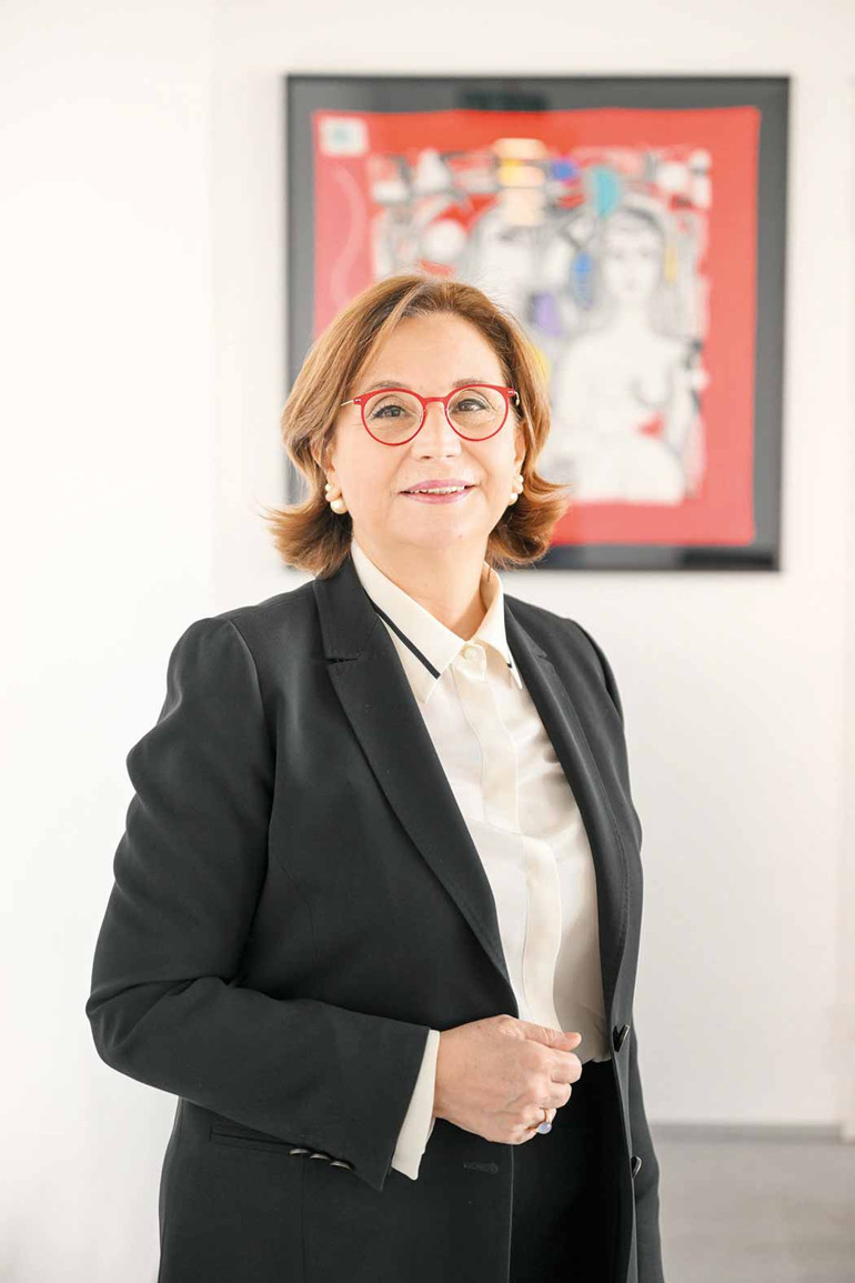 Çadırdan girişimci çıkarmak için kolları sıvadı