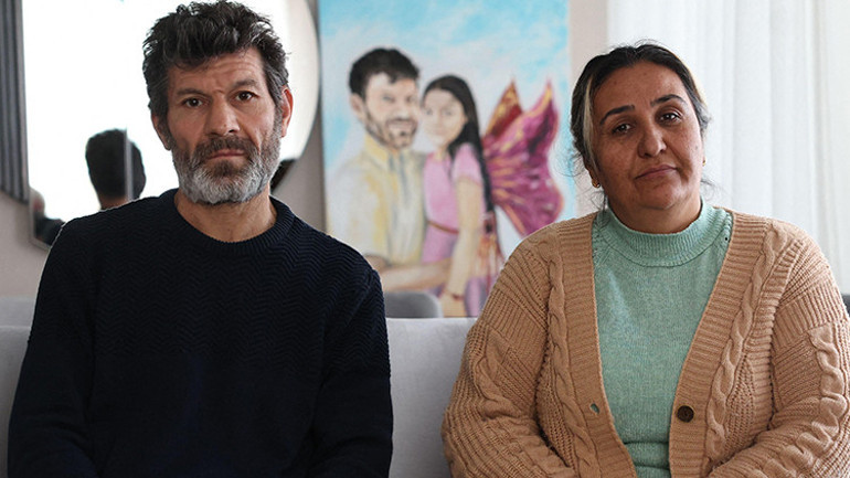 Fotoğrafı tüm dünyayı ağlatmıştı... Enkaz altındaki kızının elini bırakmayan baba: Bu acı tarif edilemez...