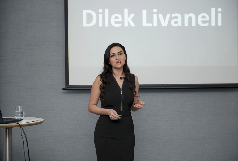 Amerika, eğitim elçisi Dilek öğretmeni bekliyor