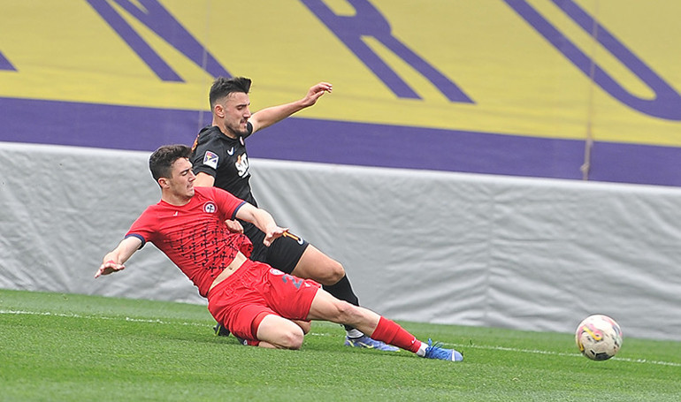 Eyüpspor’dan depremzede ekiplerimizden İskenderunspor’a büyük fedakarlık