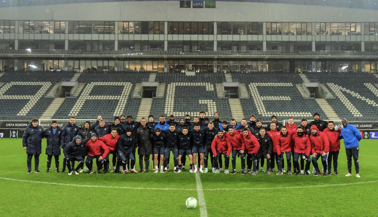 UEFA ülke puanı sıralaması için kritik gece Fenerbahçe, Başakşehir ve Sivasspor... Şampiyonlar Ligine direkt katılım için yeterli olacak sonuçlar...