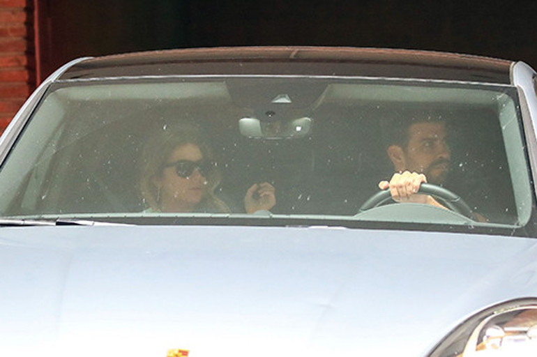 Sevgilimin kuklasıyım demişti... Aldattığı yetmedi, Shakiraya yeni darbe