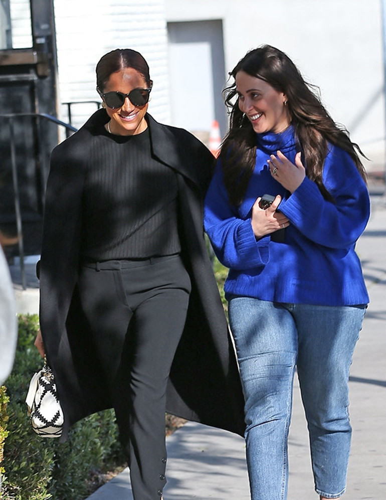 Meghan Markle’ın yüzünde güller açıyor: Çocukları prens ve prenses unvanı alan küskün Sussex’ler İngiltere yolcusu mu olacaklar