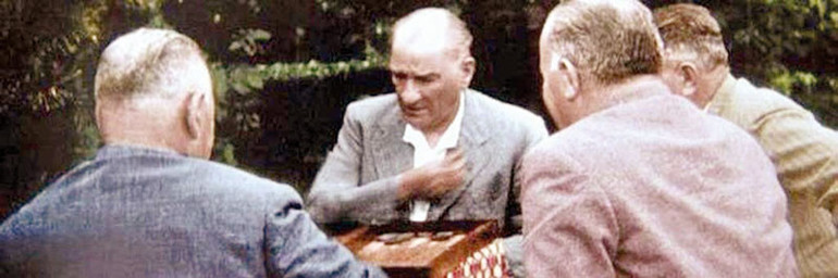 Deprem bölgesi izlenimleri... Kinsiz, nefretsiz büyük dayanışma sürüyor