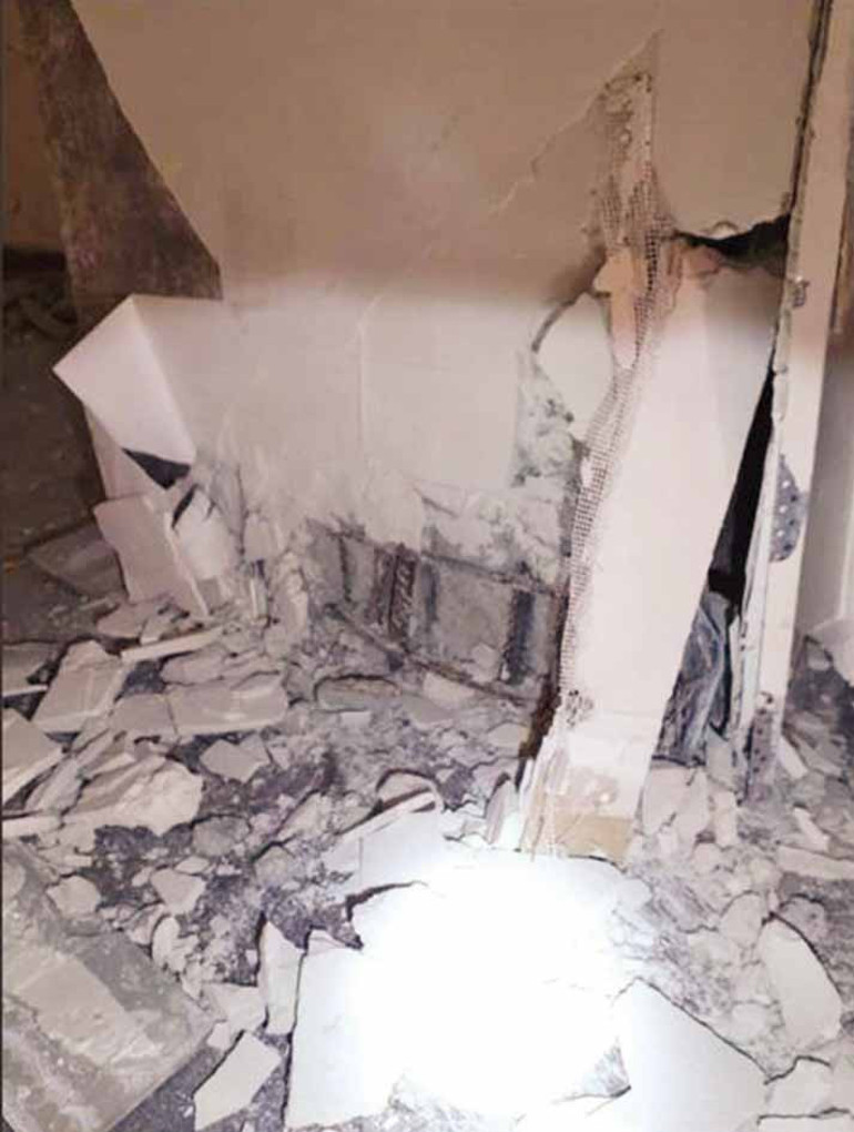 Malatya’daki sıfır binaların dışları sağlam içleri göçmüş